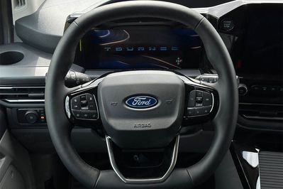 Ford Tourneo Custom 340 L2H1 Titanium X PHEV CVT