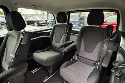 Mercedes V Klasa 300 d Avantgarde (długi)