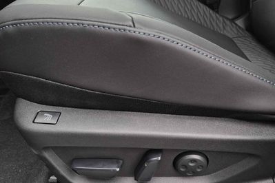 Nissan Leaf Evolve Plus 75kWh 2WD AT
