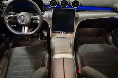 Mercedes Klasa C 220 d  4-Matic AMG