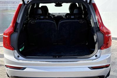 Volvo XC90 T8 AWD Plug-In Hybrid Ultra Dark 7os