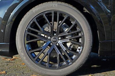 Audi Q8 55 TFSI e quattro