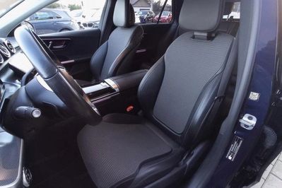 Mercedes Klasa C Kombi 220 d 4MATIC Avantgarde