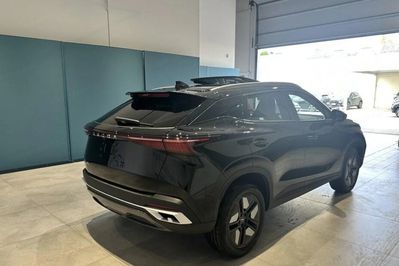 Omoda 5 1.5 T-GDI Hybrid Premium DHT