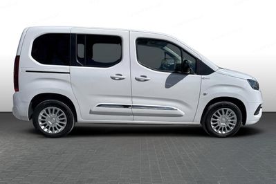 Toyota Proace City Verso Business 1.5