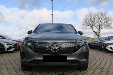 Mercedes EQA 250+ Electric Art