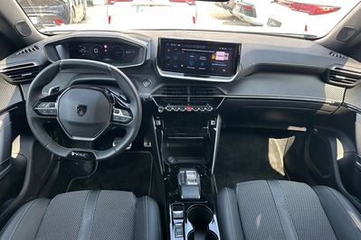 Peugeot 2008 Puretech Mhev Active e-DCS6