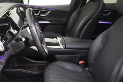 Mercedes EQE SUV 350 4-Matic Electric Art