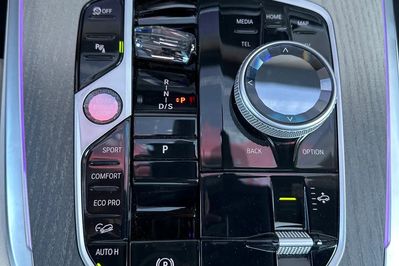 BMW X7 M60i xDrive mHEV sport-aut