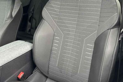 Peugeot 3008 GT e-DCS6 1.2 mHEV