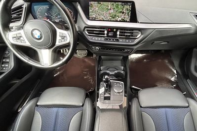 BMW Seria 2 218i M Sport aut