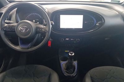 Toyota Aygo X 1.0 VVT-i Executive
