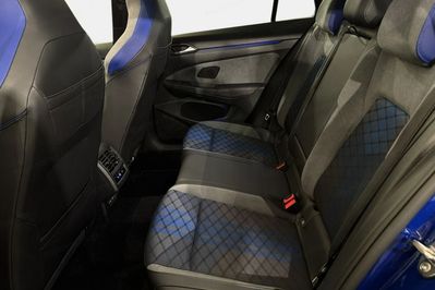 Volkswagen Golf VIII 2.0 TSI 4Motion R
