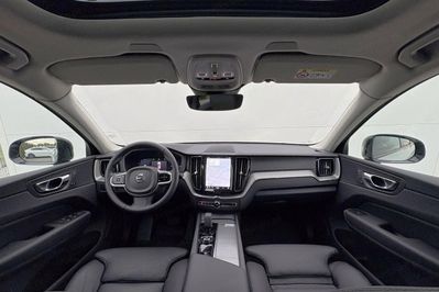 Volvo XC60 T6 Plug-In Hybrid AWD Plus Dark
