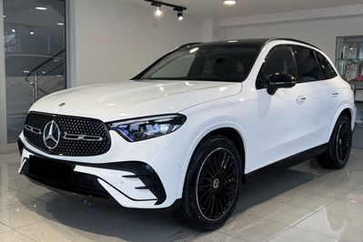 Mercedes GLC 200 4-Matic AMG Line