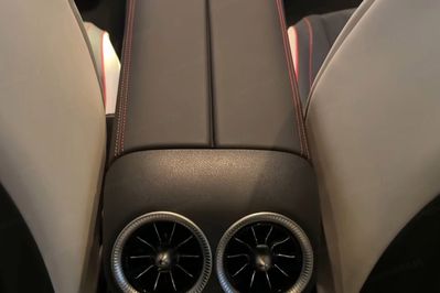 Mercedes CLA 220 4-Matic AMG Line