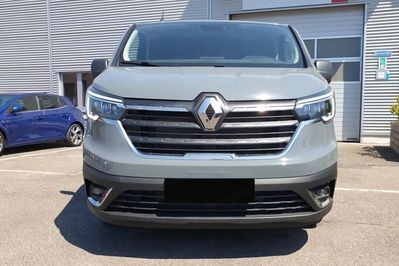 Renault Trafic dCi L2H1 Extra AT9