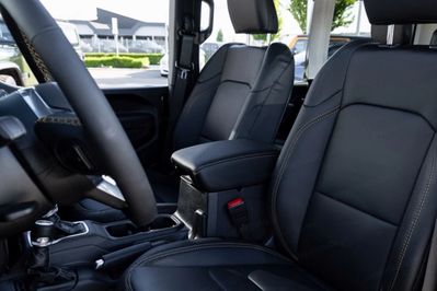 Jeep Wrangler Sahara GME 2.0 Turbo AT 4WD