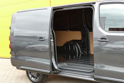 Citroen Jumpy XL L2H1 EAT8