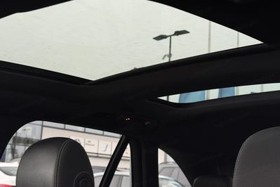 Mercedes GLC 300.4MATIC 9G-Tronic