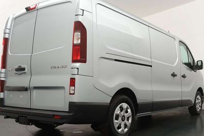Renault Trafic dCi L2H1 Extra AT9