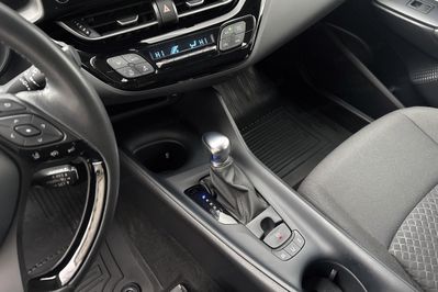 Toyota C-HR Comfort 1.8 Hybrid