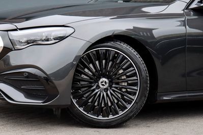 Mercedes Klasa E 220 d 4-Matic AMG