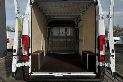Opel Movano L4H2