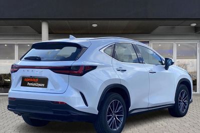 Lexus NX 350h Elegance 2WD