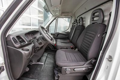 Iveco Daily 35C16 + Winda