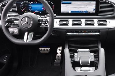 Mercedes GLE 300 d  4-Matic AMG Line