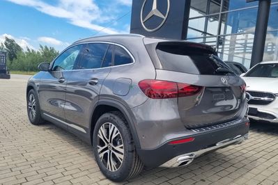 Mercedes GLA 220  4-Matic Progressive