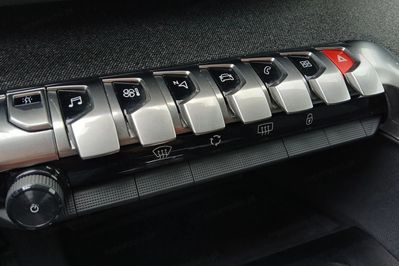 Peugeot 5008 1.6 PureTech Allure S&S EAT8