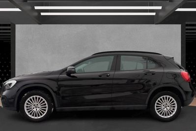 Mercedes GLA 220 4-Matic