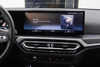 BMW Seria 3 318i Advantage sport-aut
