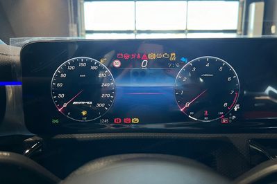 Mercedes CLA AMG 35 4-Matic