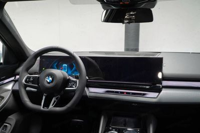 BMW Seria 5 520d xDrive M Sport