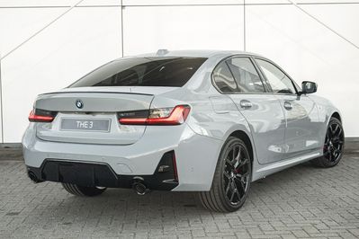 BMW Seria 3 330i xDrive M Sport sport-aut