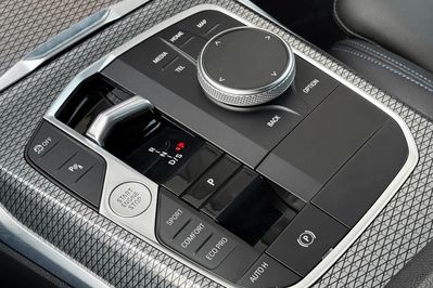 BMW Seria 3 320d xDrive M Sport