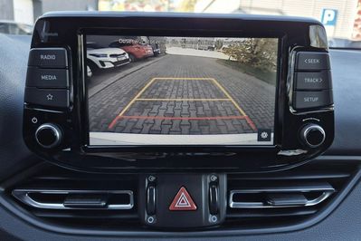 Hyundai i30 1.5 T-GDI Smart DCT