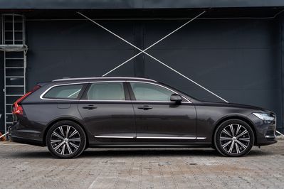Volvo V90 T8 AWD Plug-In Hybrid Ultimate Bright aut