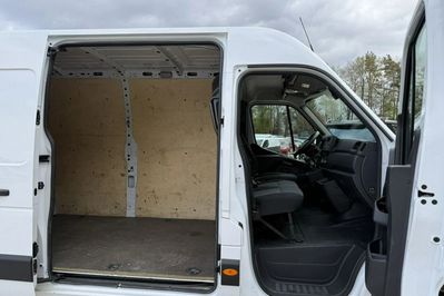 Renault Master dCi L3H2