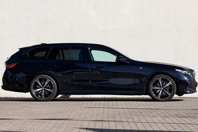BMW Seria 5 Touring 520i M Sport