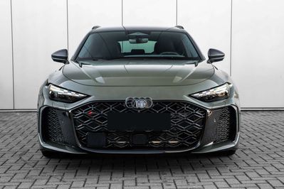Audi A5 RS5 e-Hybrid Avant
