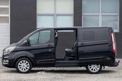 Ford Tourneo Custom L1H1 Titanium X