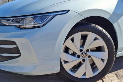 Volkswagen Golf VIII Life Plus 1.5 eTSI mHEV DSG