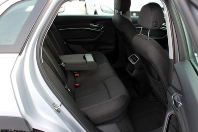 Audi e-tron 50 quattro