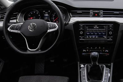 Volkswagen Passat 1.5 Tsi Evo Business