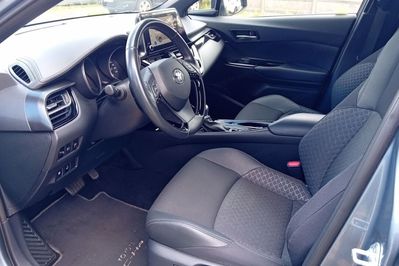 Toyota C-HR 1.8 Hybrid Style