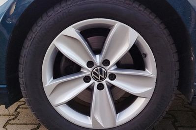 Volkswagen Passat 2.0 TDI Business DSG